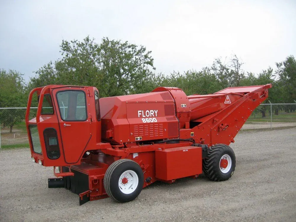 Cosechadora Flory Modelo 8600